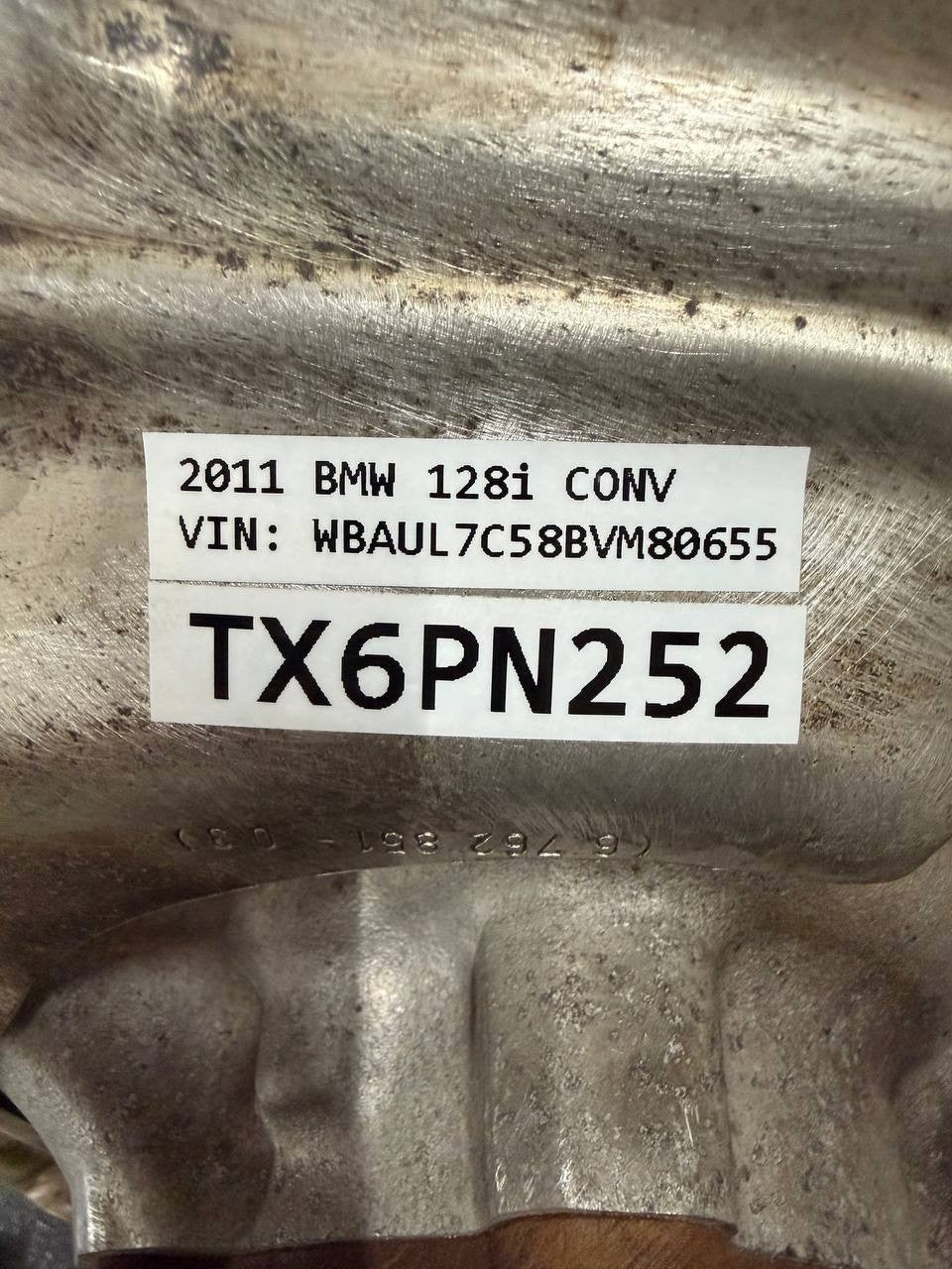 07-13 BMW E88 128i 328i Front Left Driver Side Spindle Knuckle Hub OEM - photo 14
