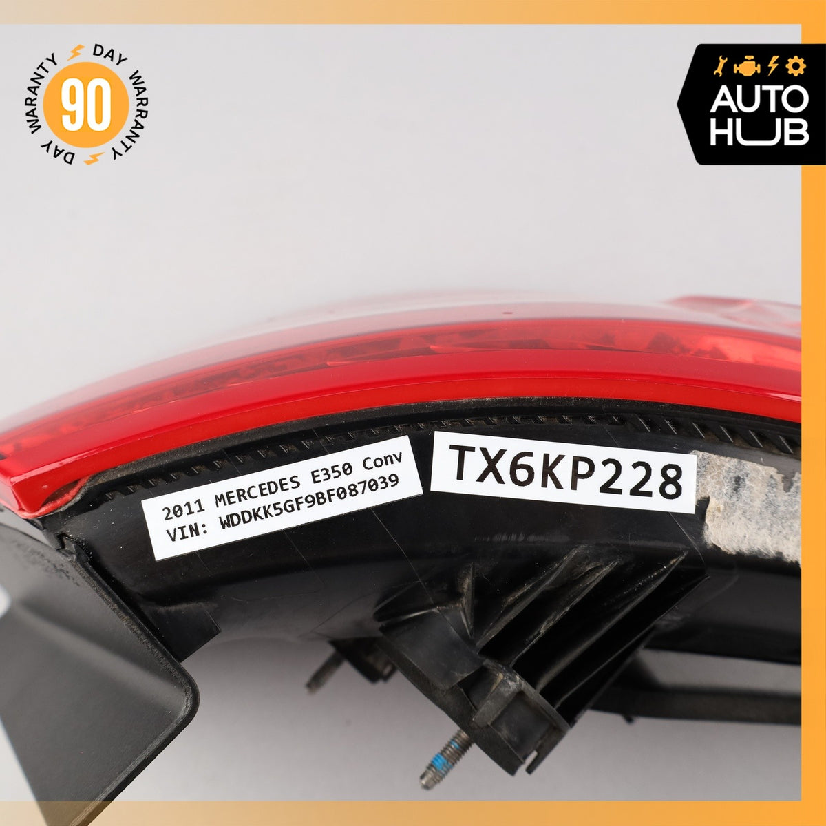 10-13 Mercedes W207 E350 E550 Outer Tail Light Lamp Left Side OEM - photo 24