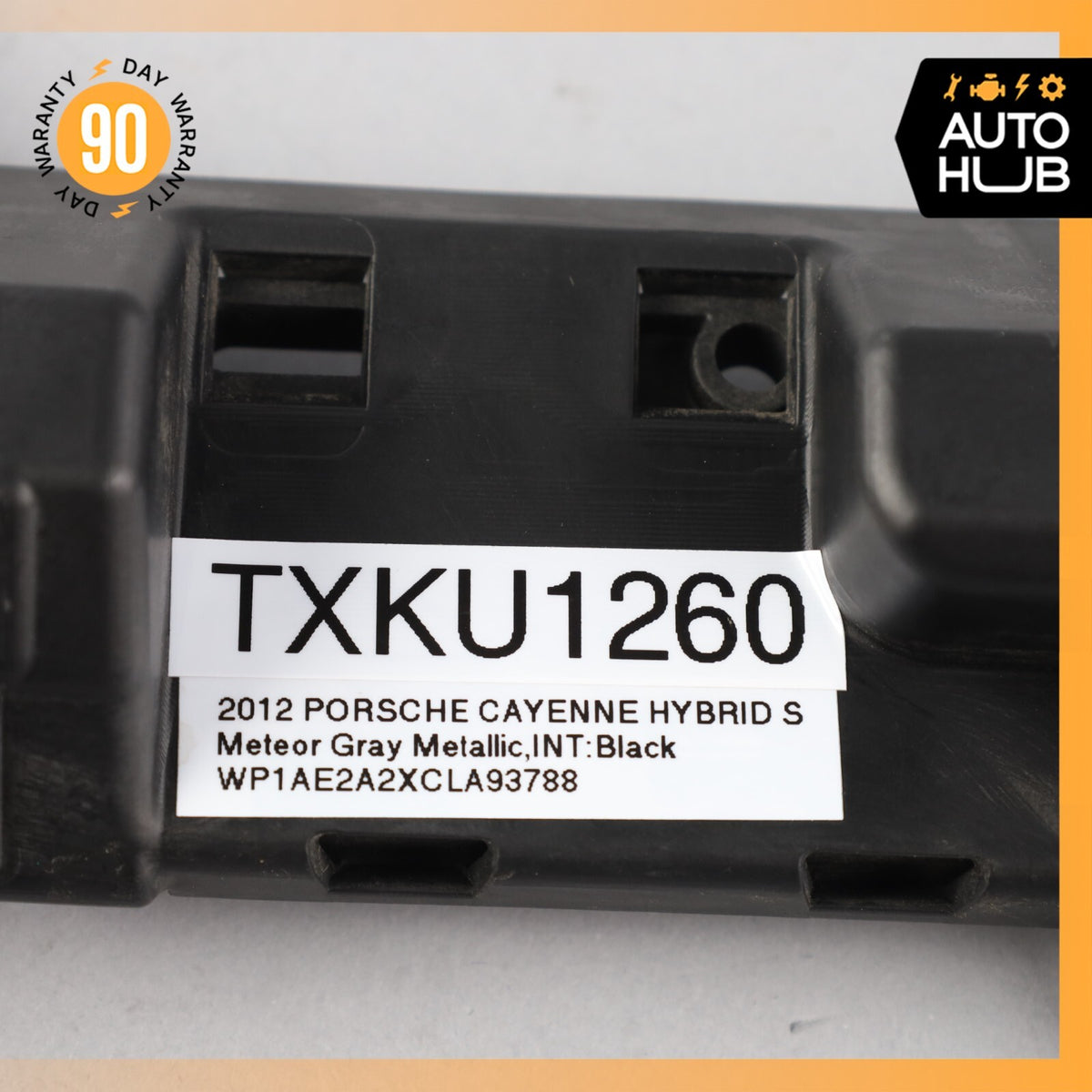11-18 Porsche Cayenne 958 Hybrid S Rear Center Bumper Support Bracket OEM - photo 10
