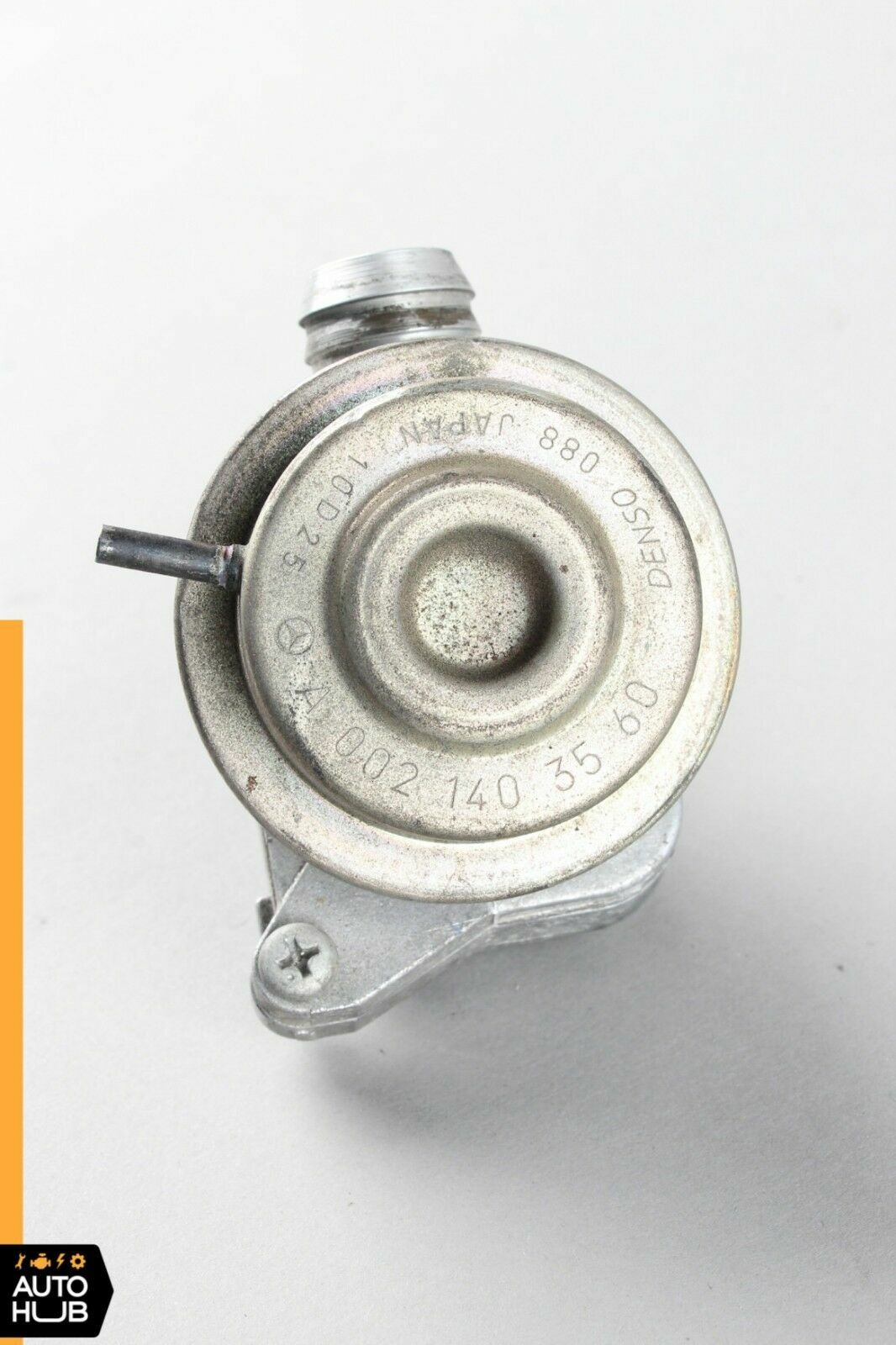 Mercedes W219 CLS500 S500 Engine Motor Smog Air Pump Check Valve Left Driver OEM - photo 9