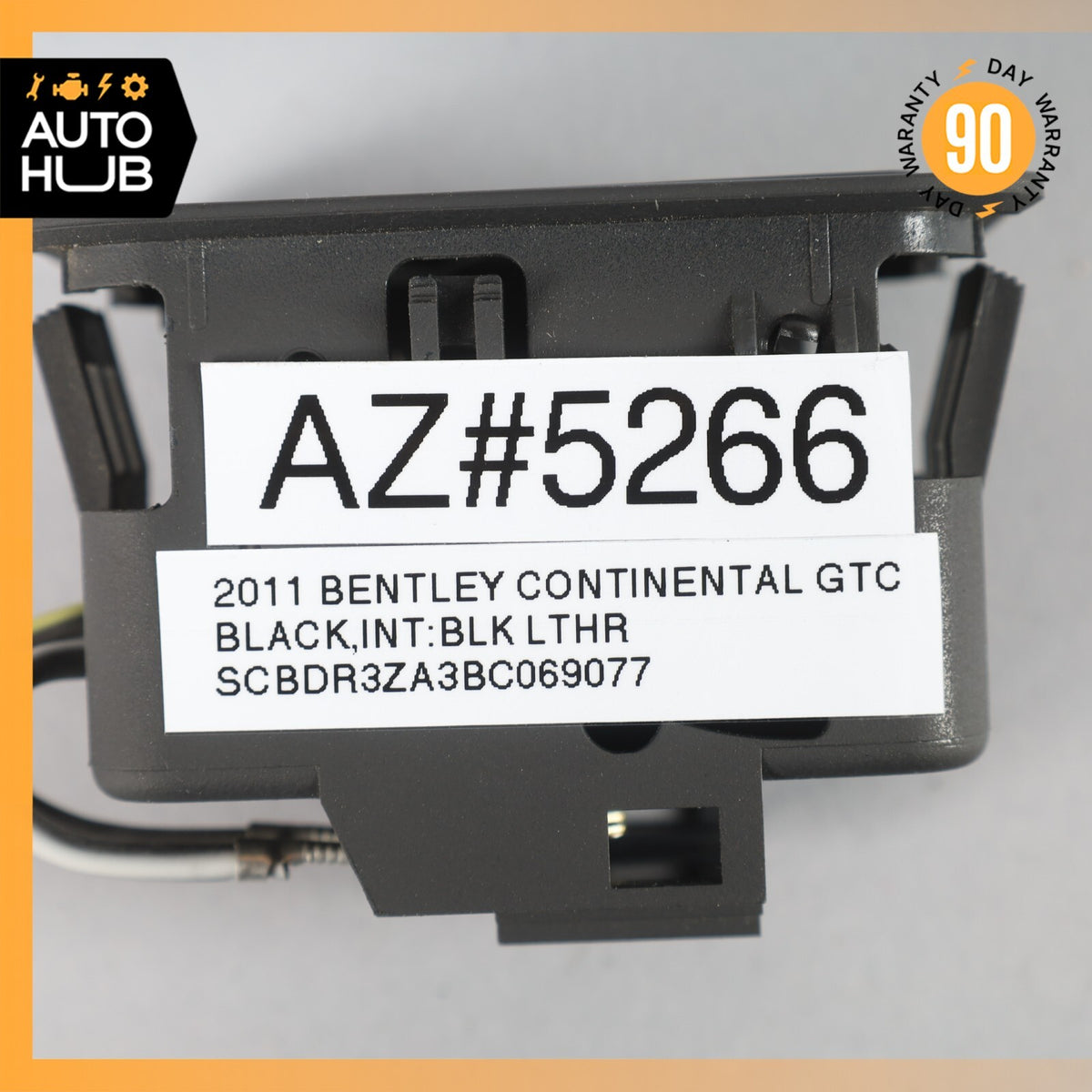 2011 Bentley Continental GTC Rear Trunk Luggage Socket Outlet 4B0925071A OEM - photo 9