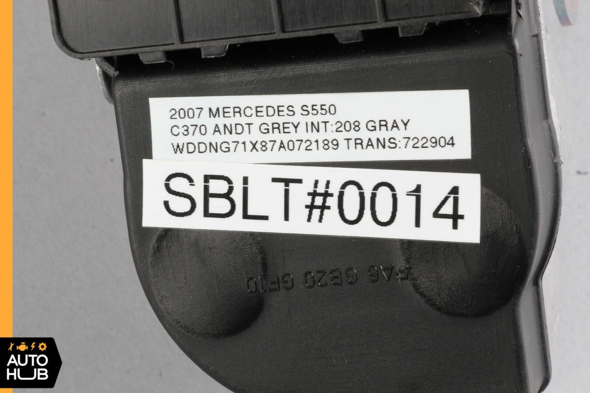 07-09 Mercedes W221 S550 S600 Seat Belt Front Right Passenger Side Gray OEM - photo 12