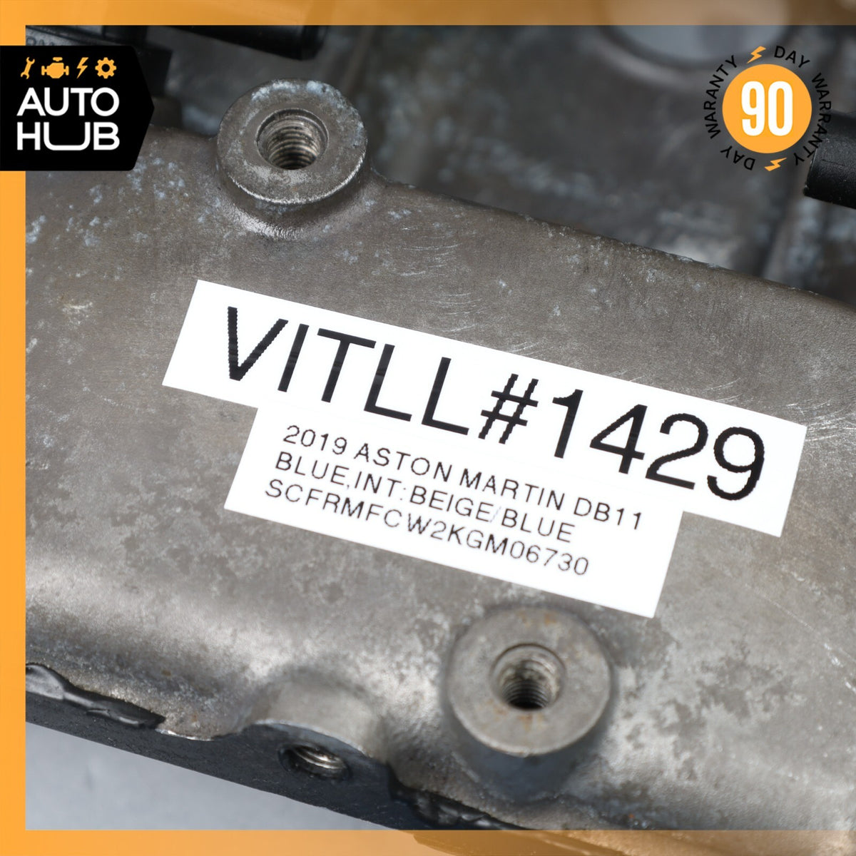 Aston Martin DB11 / C63 M177 Right Side Engine Cylinder Head Valve Cover OEM 7k - photo 19