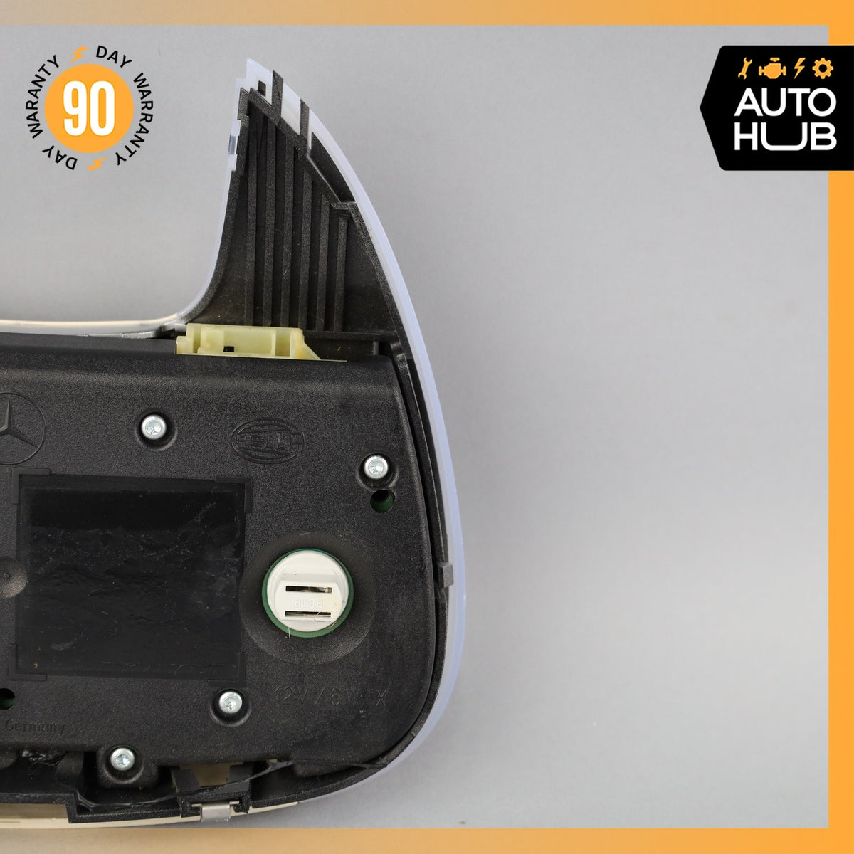 03-04 Mercedes R230 SL500 SL55 AMG Overhead Dome Light Lamp 2308200001 OEM - photo 8