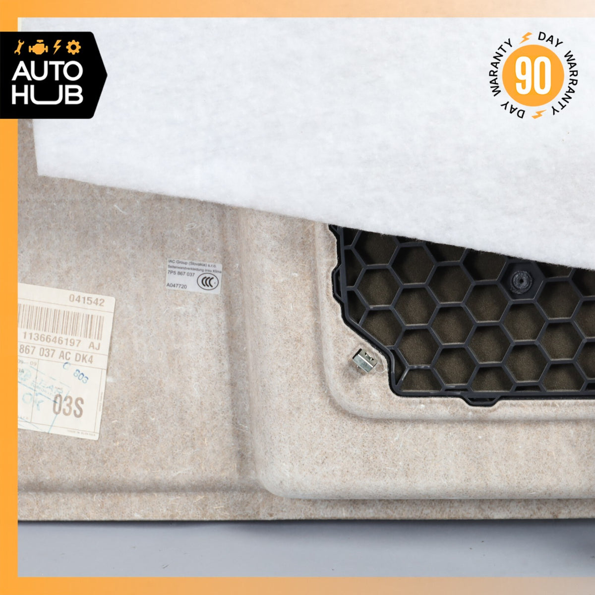 11-14 Porsche Cayenne 958 Hybrid S Rear Left Side Trunk Floor Carpet Panel OEM - photo 13