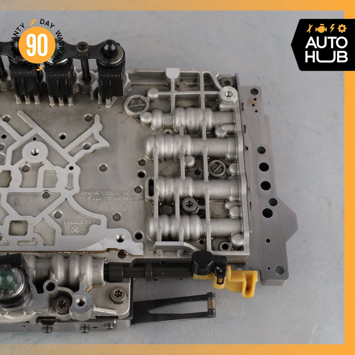 Mercedes R171 SLK280 7G-Tronic 722.9 Transmission Valve Body 2202701806 OEM 79k - photo 8