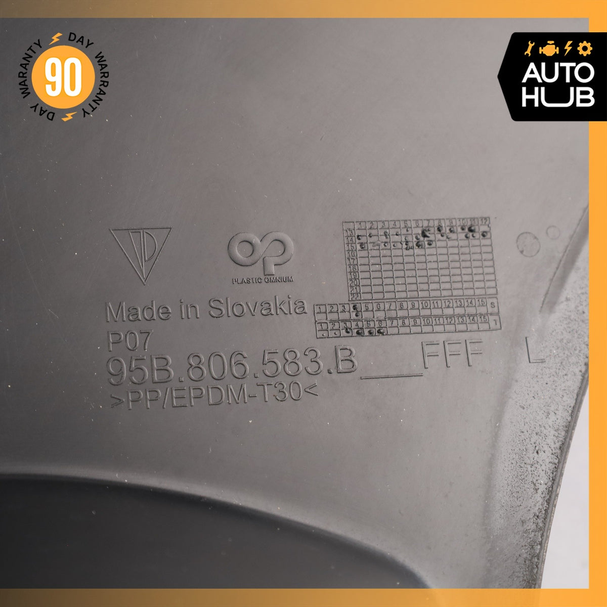 Porsche Macan 95B Front Left Engine Compartment Cover Panel Trim 95B806583B OEM - photo 13