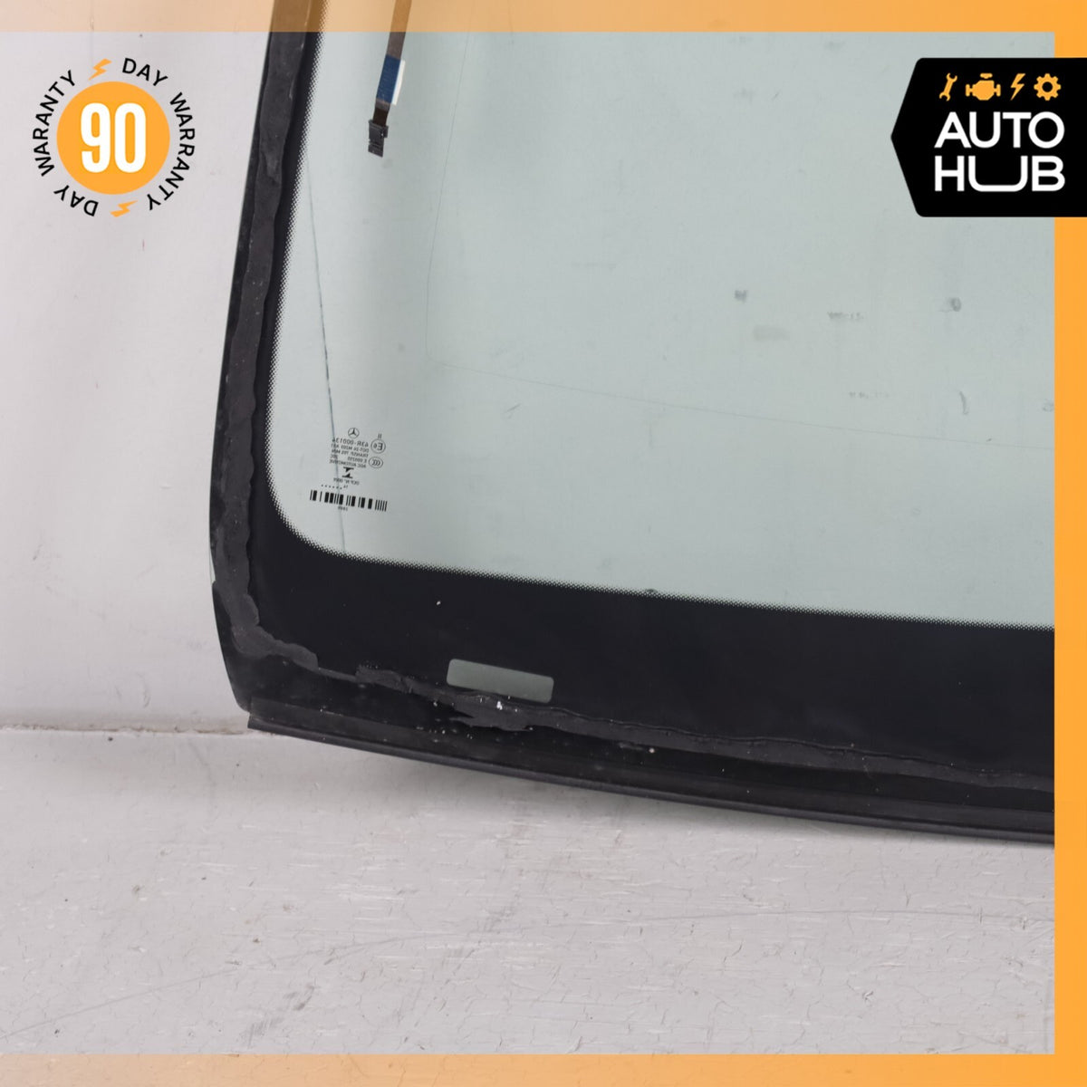 11-17 Mercedes W207 E550 E350 Convertible Front Windshield Window Glass OEM - photo 15