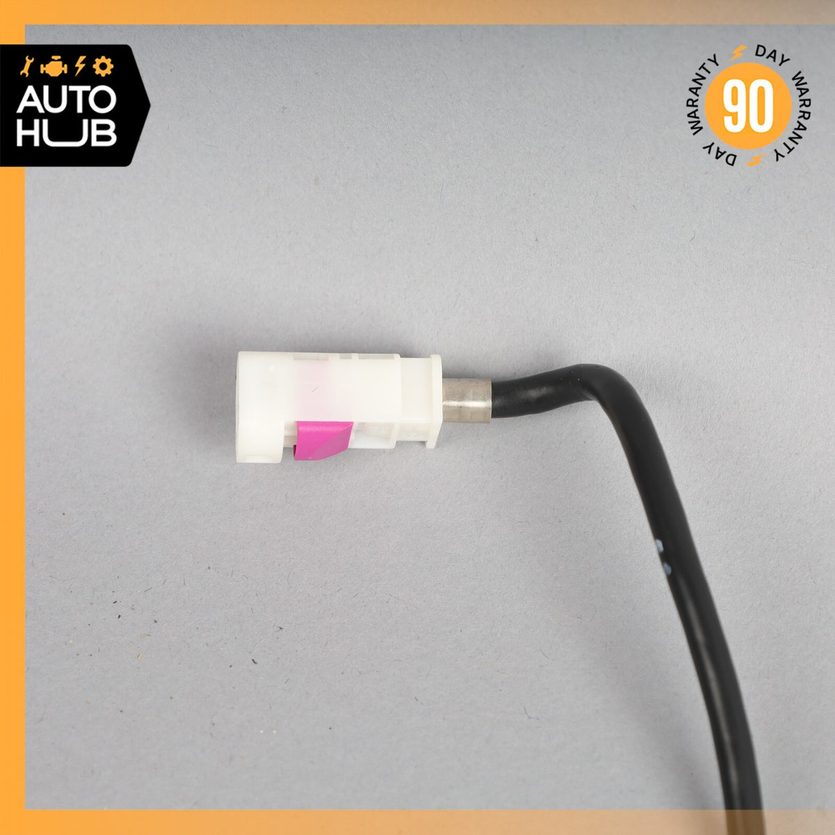 10-16 Mercedes W204 C300 SLK250 E400 Center Console USB Wiring Adapter OEM - photo 3