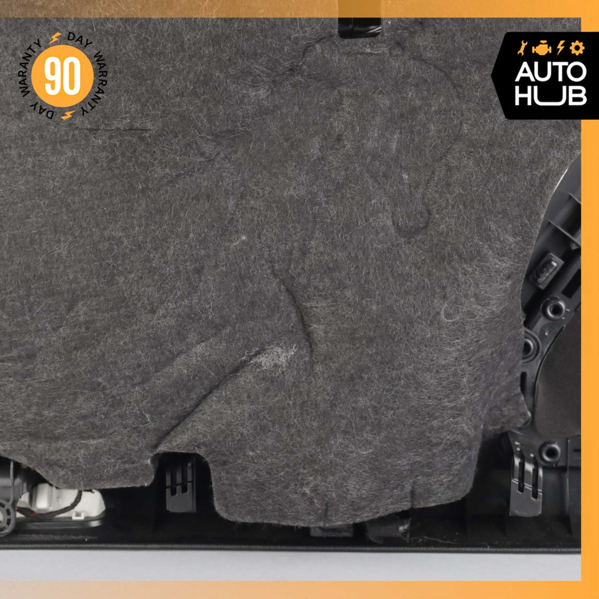15-24 Porsche Macan 95B Front Right Passenger Side Interior Door Panel Black OEM - photo 16