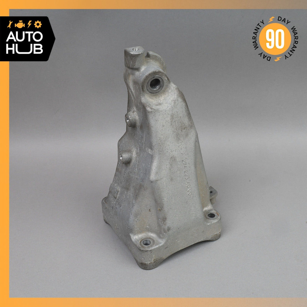 16-23 Mercedes W447 Metris M274 Engine Motor Right Support Mount Bracket OEM - photo 1