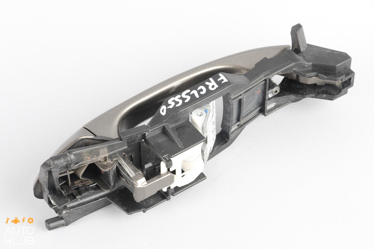 06-11 Mercedes W219 CLS500 CLS550 Exterior Door Handle Front Right Side OEM - photo 9