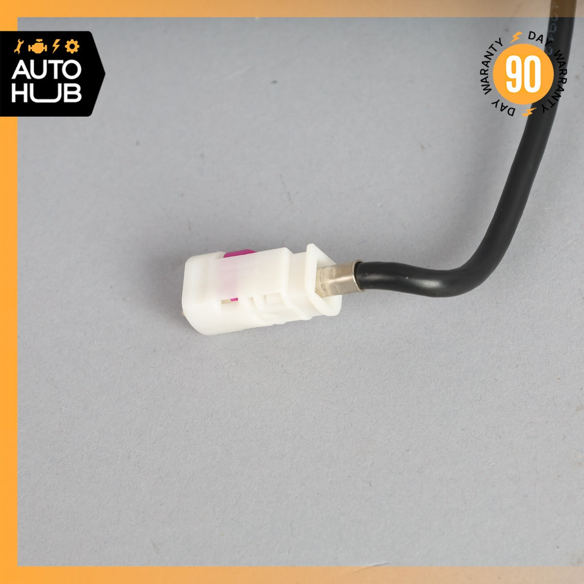 10-16 Mercedes W204 C300 SLK250 E400 Center Console USB Wiring Adapter OEM - photo 5