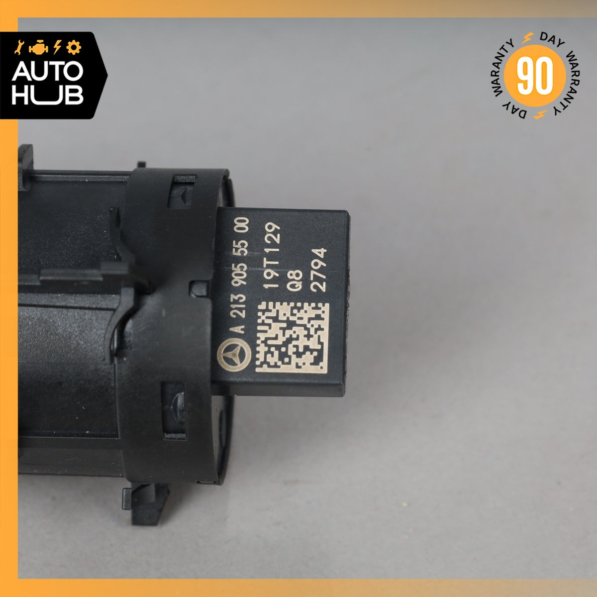 Mercedes W205 C300 E300 E450 Push Start Ignition Control Switch 2139055500 OEM - photo 4