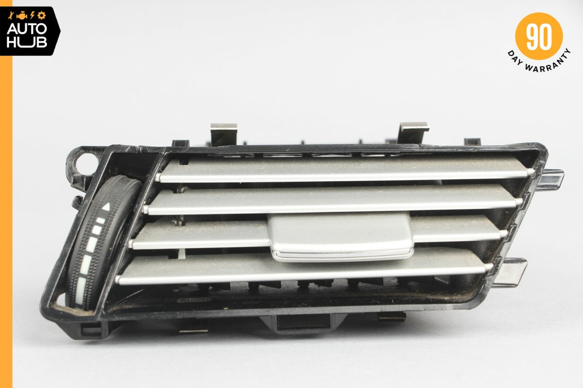 10-13 Mercedes W212 E400 E350 Dashboard Dash AC A/C Air Vent Right Side OEM - photo 3