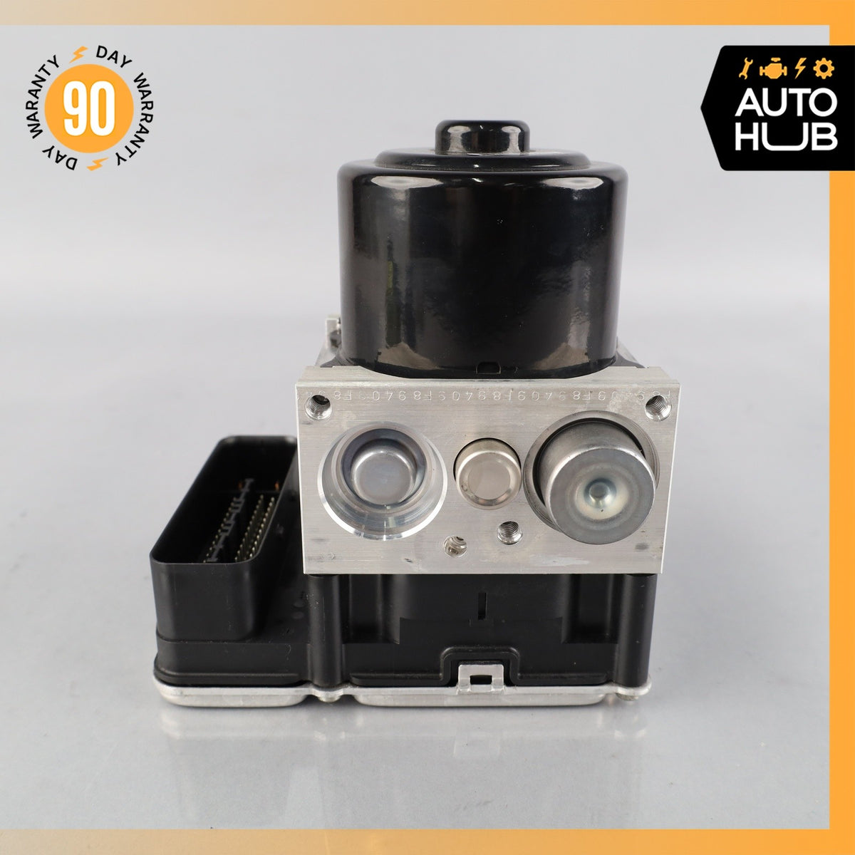 17-18 Porsche Macan 95B ABS Hydraulic Pump Control Module 95B907379L OEM - photo 3