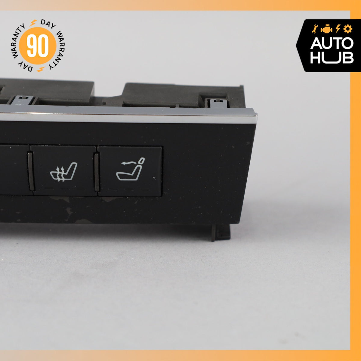 Mercedes R171 SLK300 Center Dashboard Hazard Control Switch OEM - photo 4