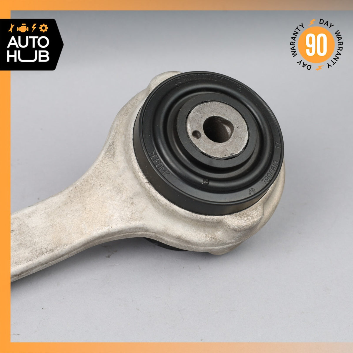 Mercedes W204 C300 SLK350 E400 Front Right Upper Control Arm 2043304411 OEM - photo 9