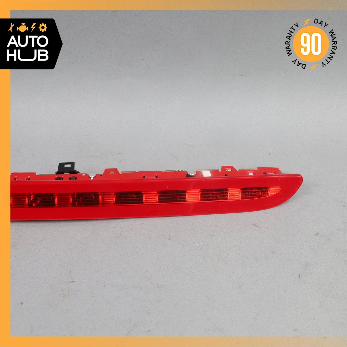 Mercedes R231 SL550 Rear Upper 3RD Third Brake Stop Light 2318200056 OEM - photo 5