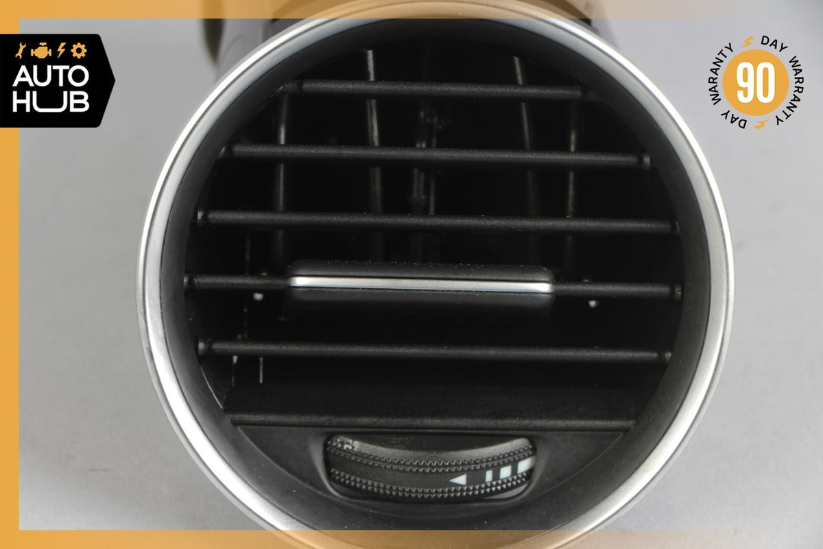 12-14 Mercedes W204 C250 C300 C350 Dash AC A/C Air Vent Grill Right Side OEM - photo 3