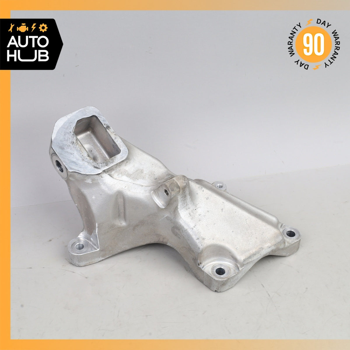 15-23 Mercedes W205 C63 AMG M177 Right Side Engine Mount Bracket OEM - photo 1