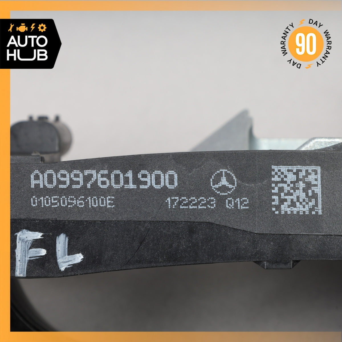 Mercedes W238 E400 Front Left Side Exterior Door Handle 0997601900 OEM - photo 9