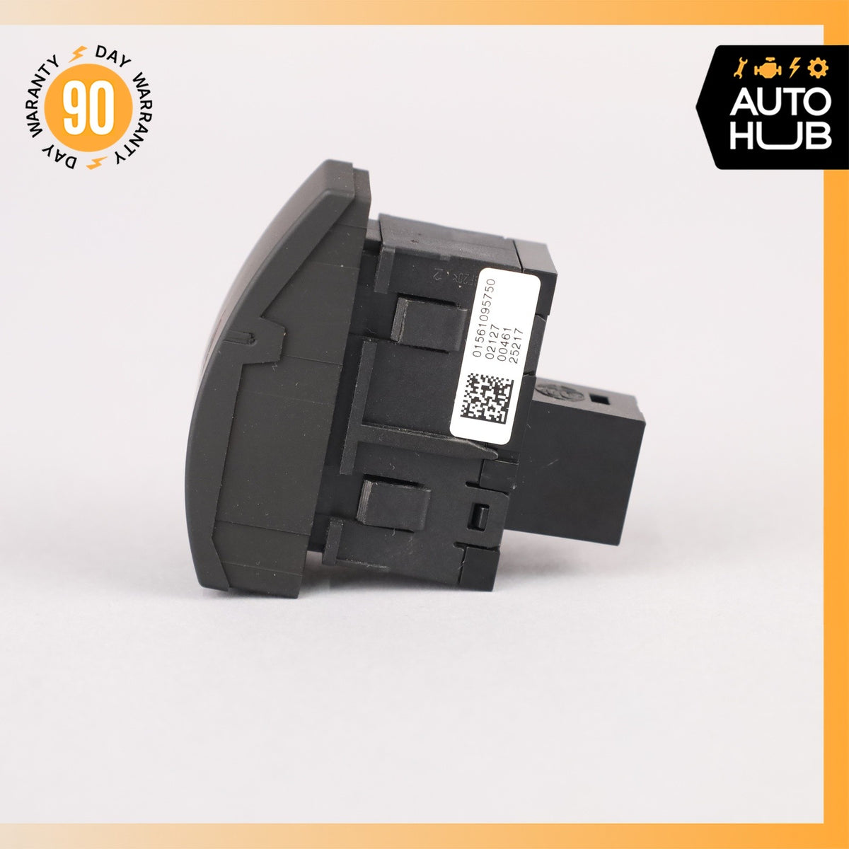 17-26 Alfa Romeo 952 Giulia Emergency Hazard Control Switch OEM 73k - photo 5