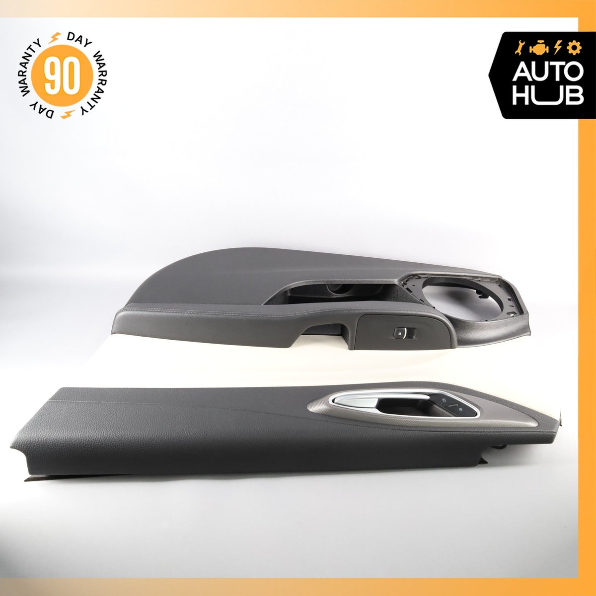 17-24 Alfa Romeo 952 Giulia Front Right Side Interior Door Panel OEM - photo 15