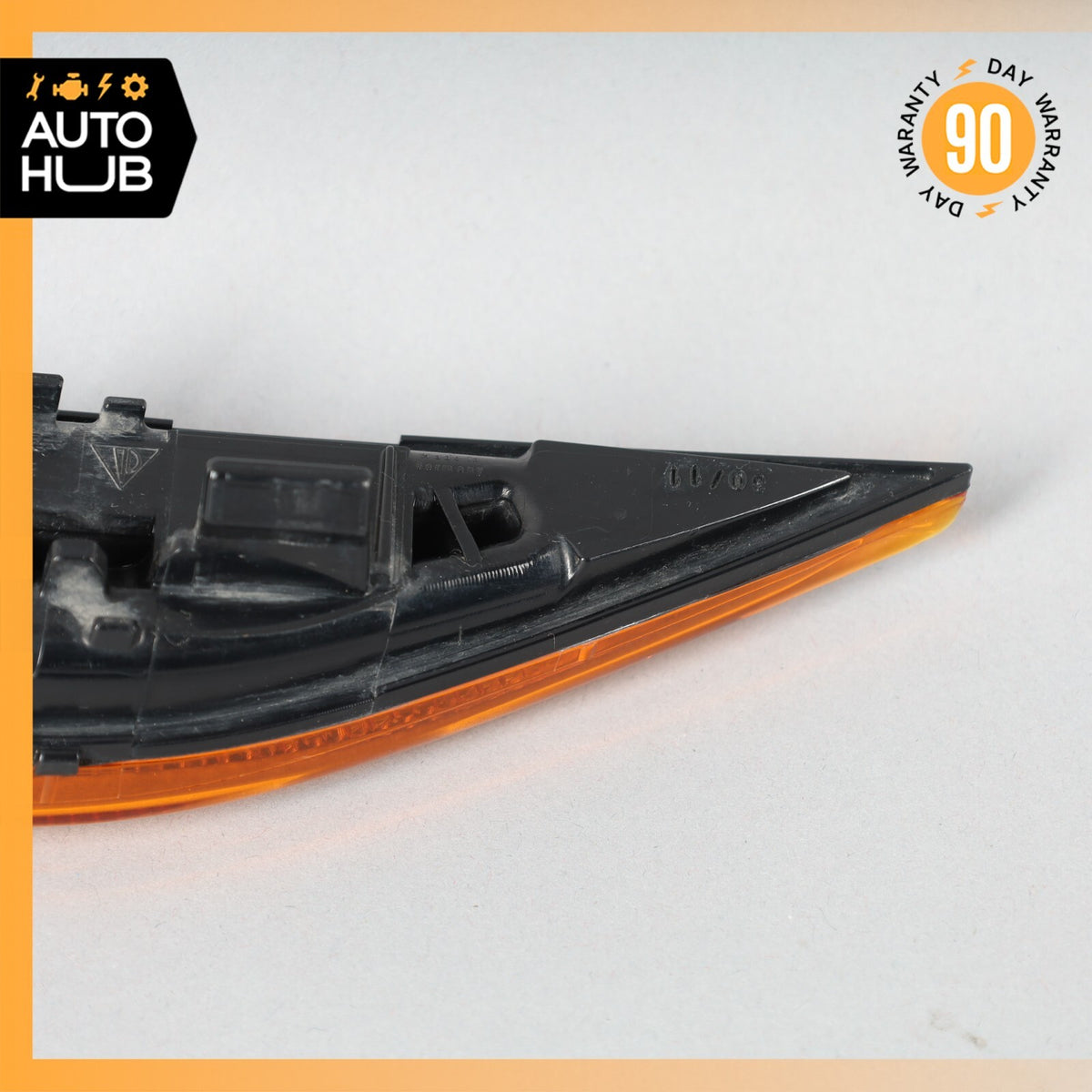 11-14 Porsche Cayenne 958 Hybrid S Front Left Driver Side Marker Light OEM - photo 9