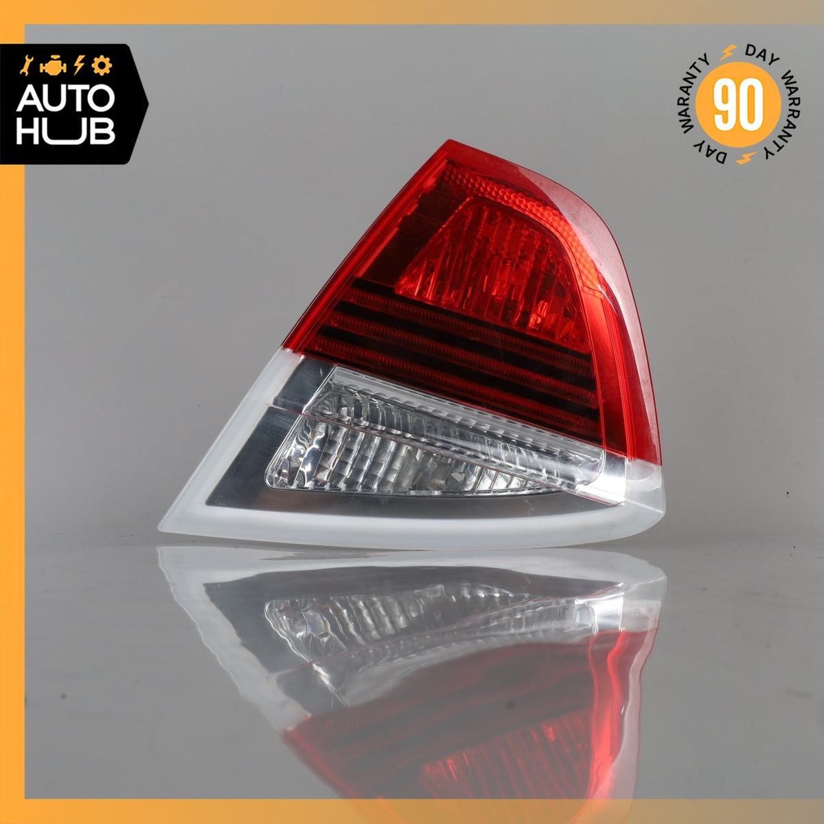 BMW E90 328i 335i Rear Right Side Inner Taillight Tail Light Lamp OEM 67k - photo 3