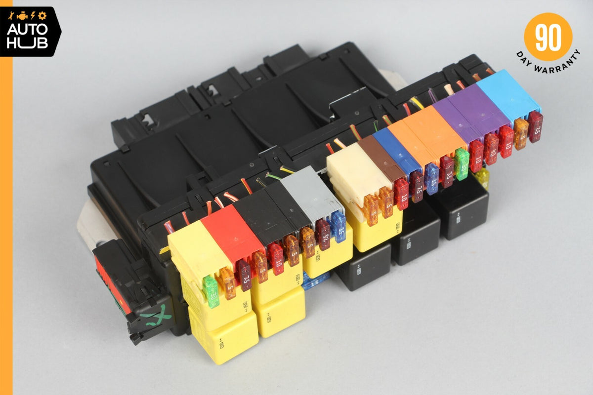 03-12 Mercedes R230 SL500 SL550 SLR Front Left SAM Fuse Box Control Module OEM - photo 2