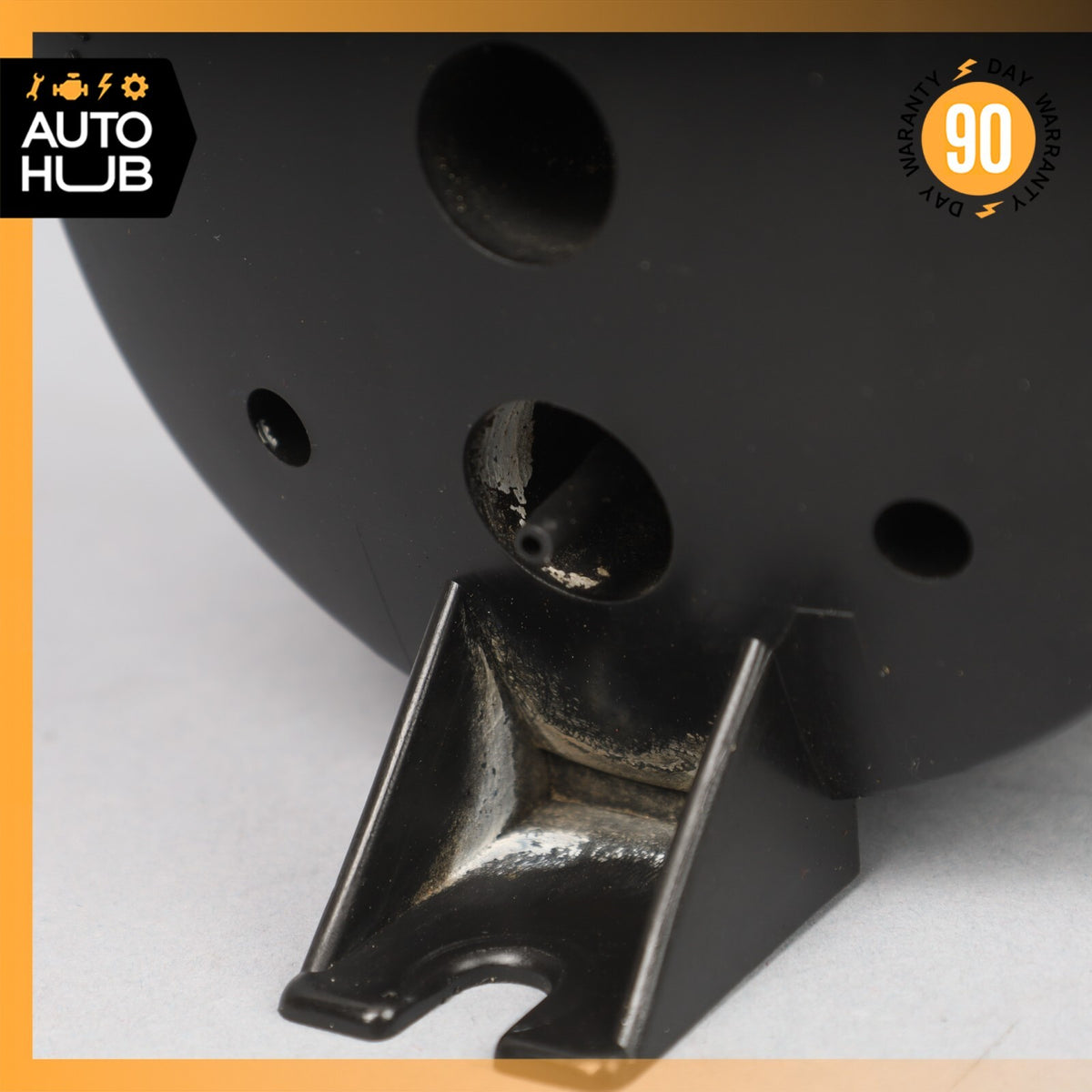 Maserati GranTurismo M145 Coupe 4200 M138 Engine Vacuum Reservoir Tank OEM - photo 3