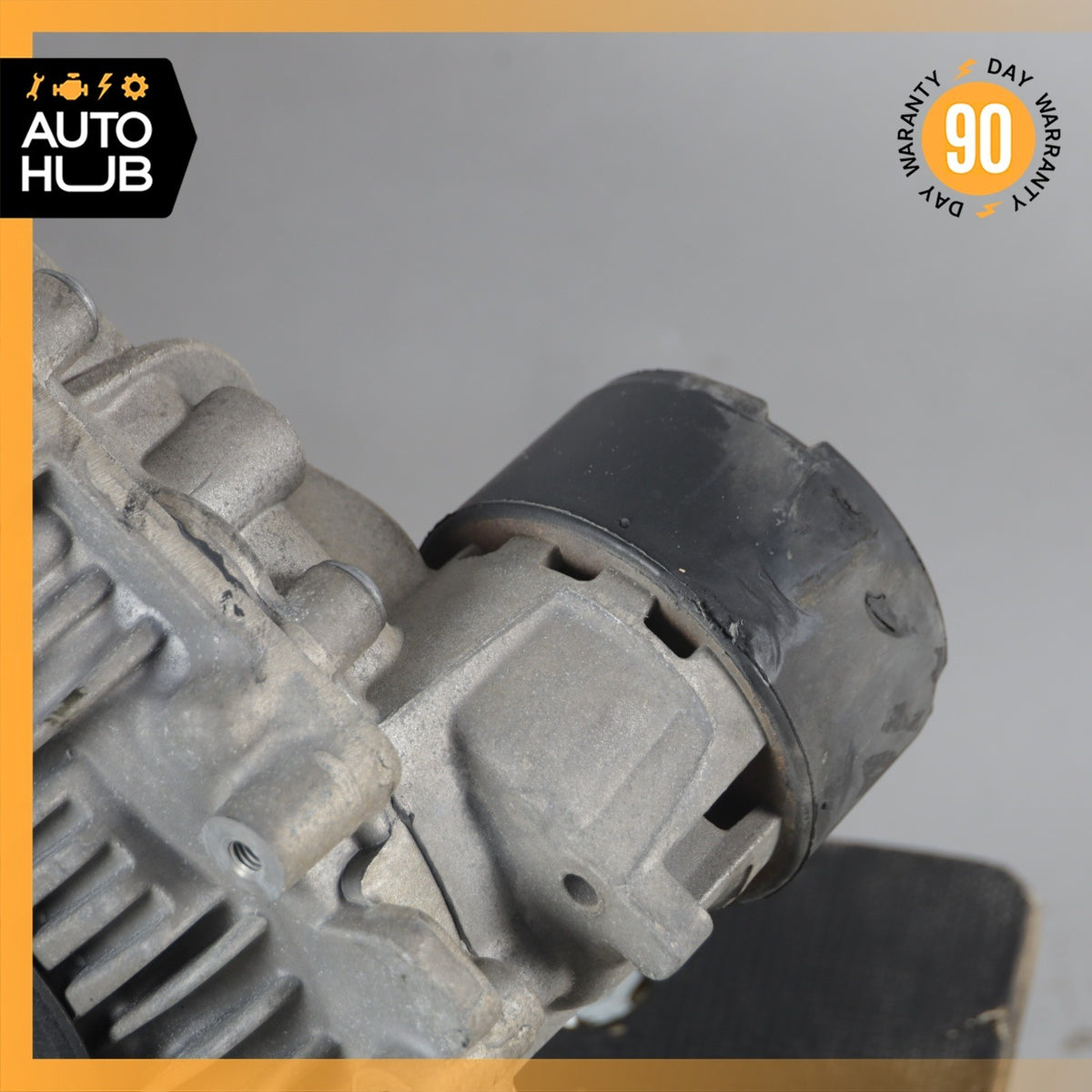 11-18 Porsche Cayenne 958 Hybrid S Transmission Transfer Case Gear Box OEM - photo 12