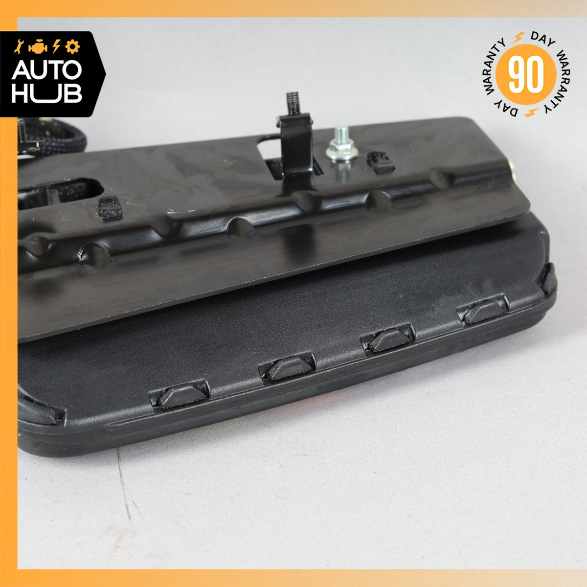 08-14 Maserati GranTurismo M145 Front Left Seat Airbag SRS 30323933 OEM 66k - photo 10
