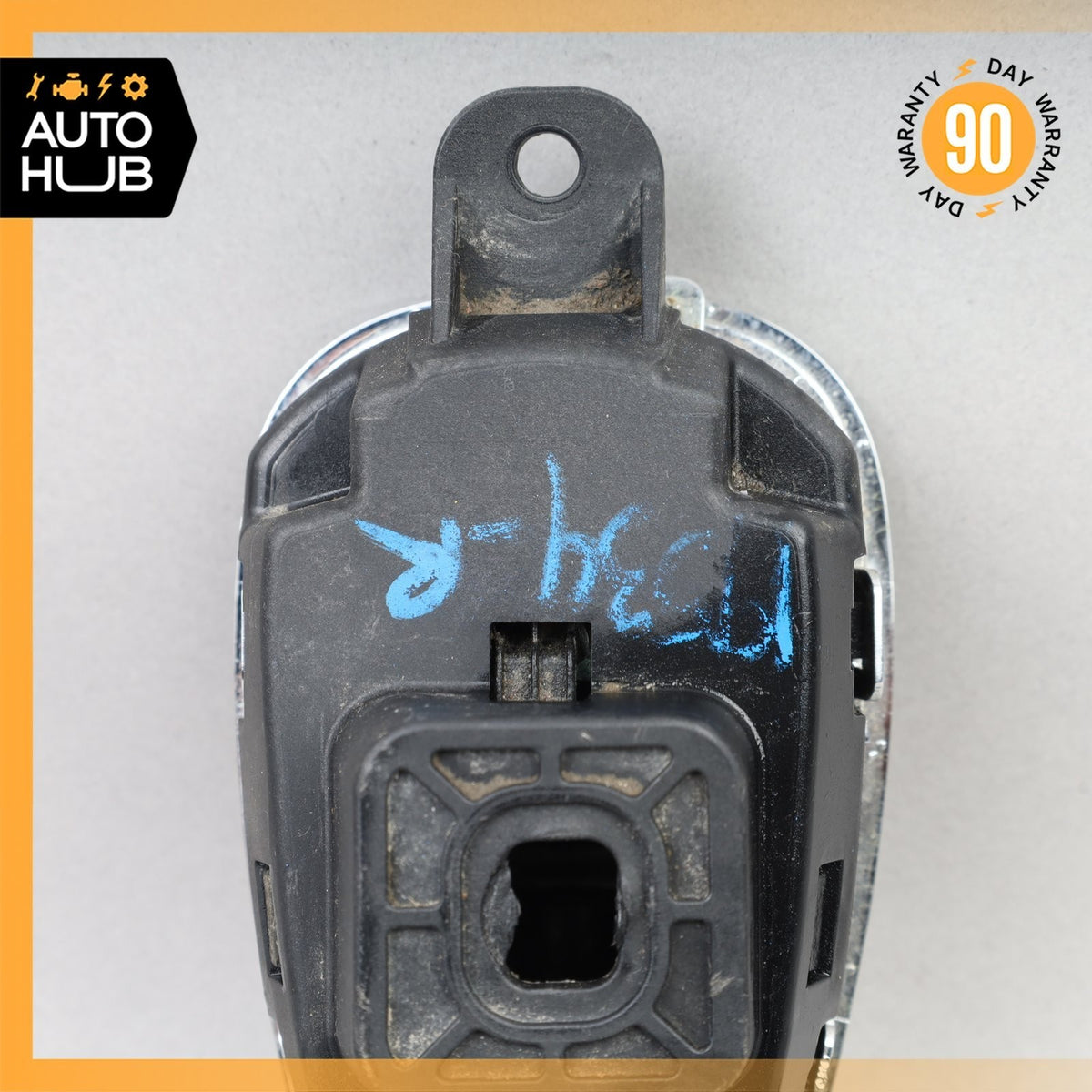 17-23 Aston Martin DB11 Door Panel Handle Right Passenger Side JY53226A14CA OEM - photo 10