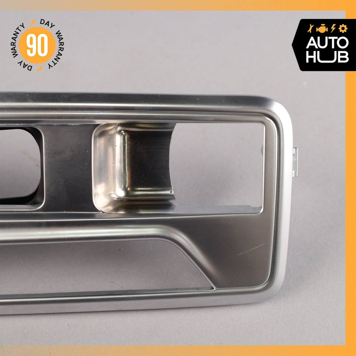 14-17 Maserati Quattroporte M156 Center Console Trim 670019929 OEM - photo 7