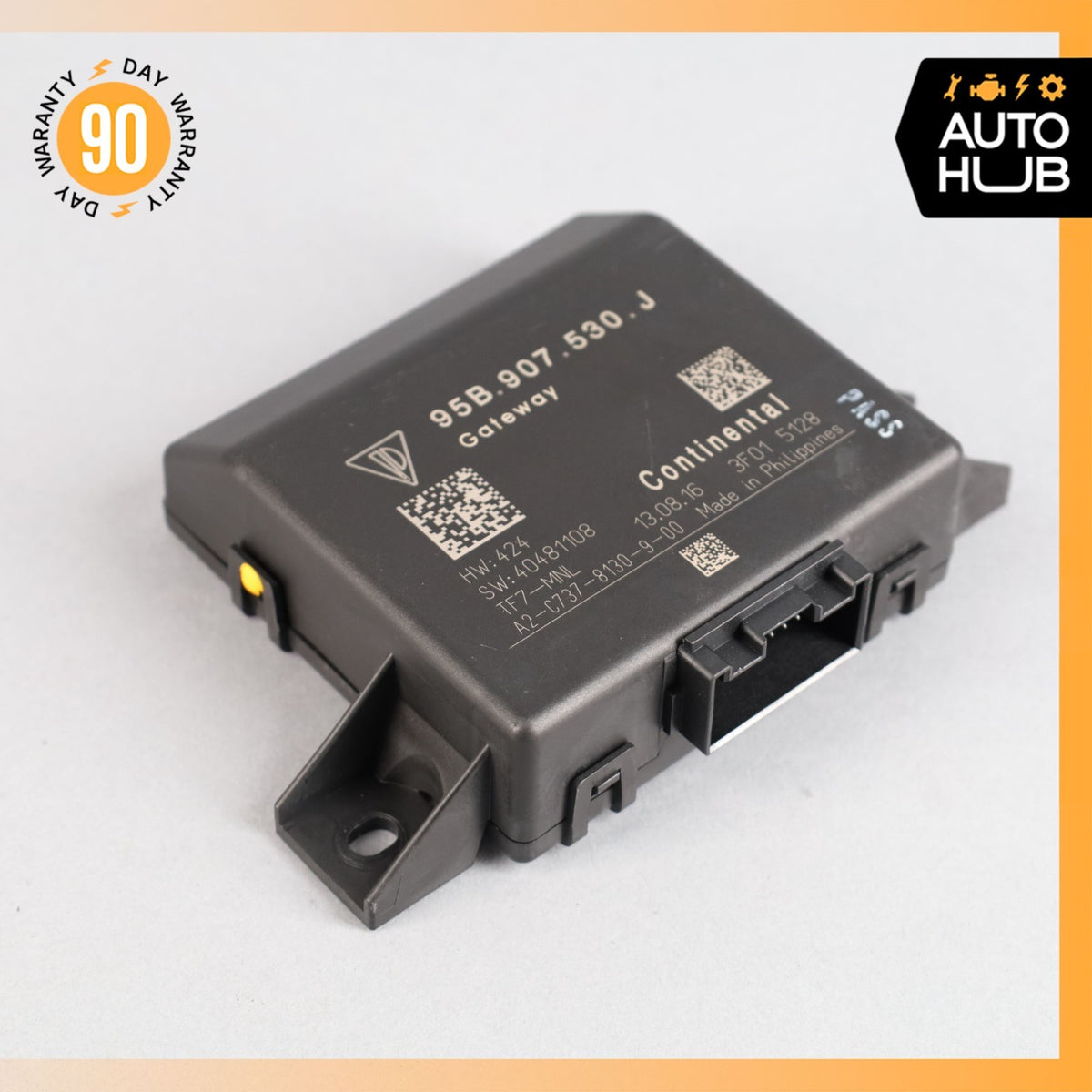 Porsche Macan 95B Gateway Control Module 95B907530J OEM - photo 1
