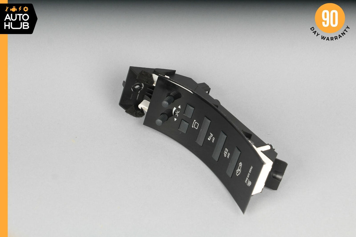 07-14 Mercedes W221 S550 CL550 Dashboard Dash Control Switch Panel 2218701558 - photo 2