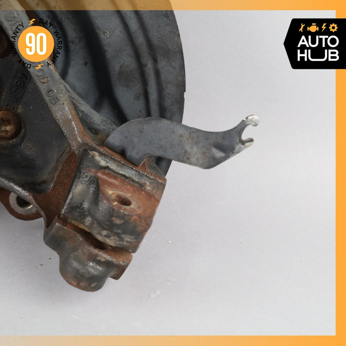 13-15 BMW E84 X1 AWD Front Right Side Spindle Knuckle Hub w/ Shield OEM 48k - photo 11