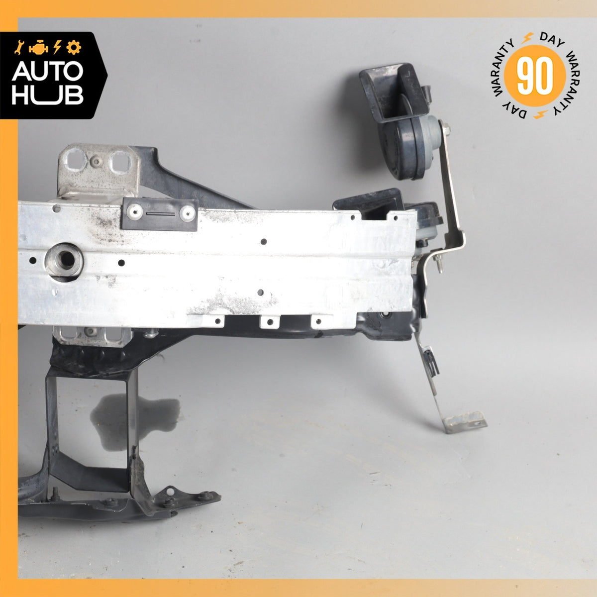 04-10 BMW E60 550i 535i Front Reinforcement Bar Radiator Support Clip OEM - photo 2