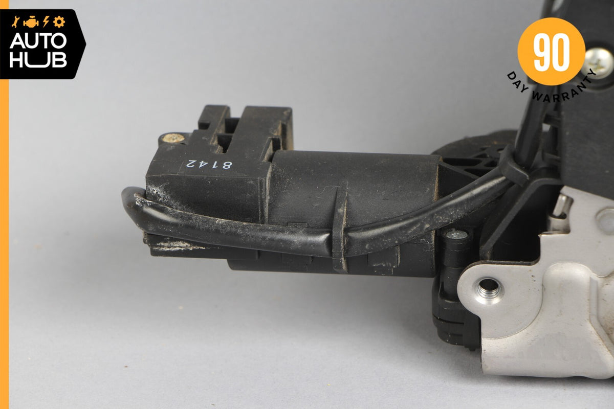 Mercedes W219 CLS550 CLS55 Front Right Door Lock Latch Actuator Keyless Go OEM - photo 7