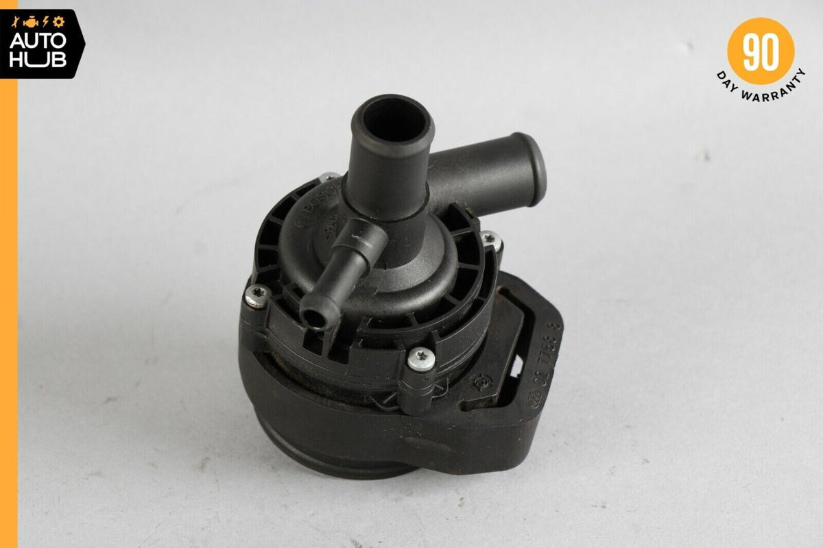 03-15 Mercedes W211 E550 CLS550 Auxiliary Water Pump Heater 2118350028 OEM - photo 2