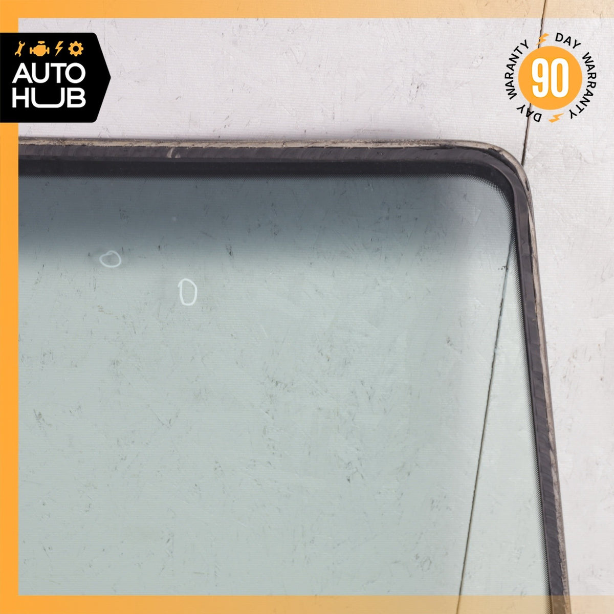 08-15 Audi 8J TT Coupe Front Window Windshield Glass 8J8845099E OEM - photo 7