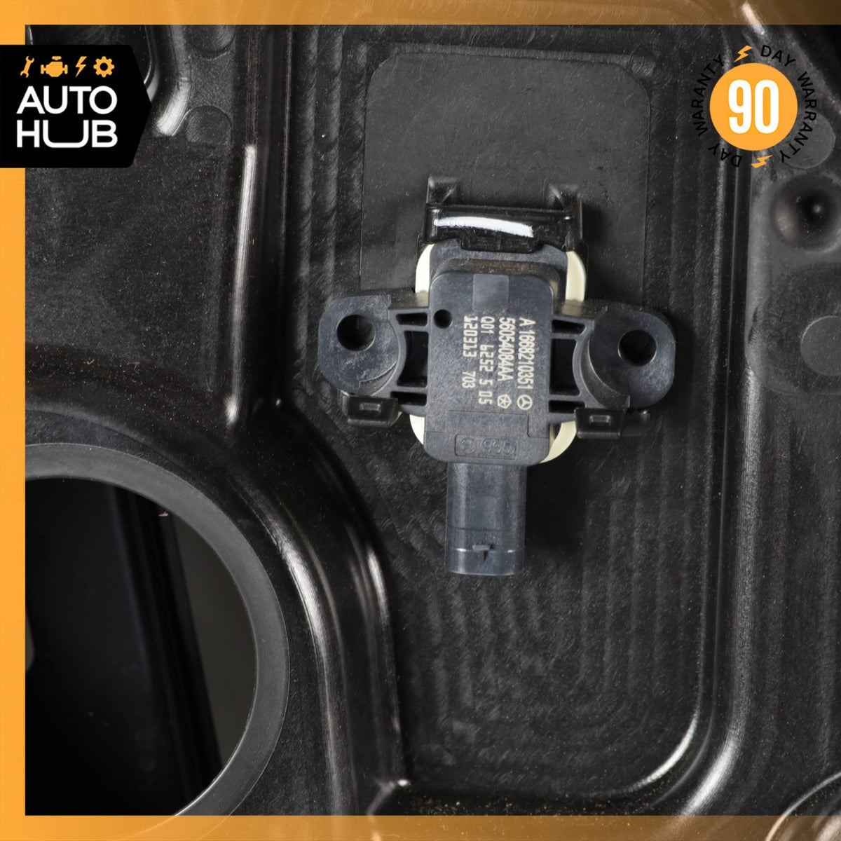 12-19 Mercedes W166 ML350 ML63 AMG GL550 Window Regulator Panel Front Left OEM - photo 11