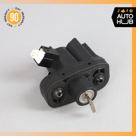 07-14 Mercedes W221 S63 CL600 CL550 Trunk Lid Lock Latch Actuator w/ Key OEM - photo 1