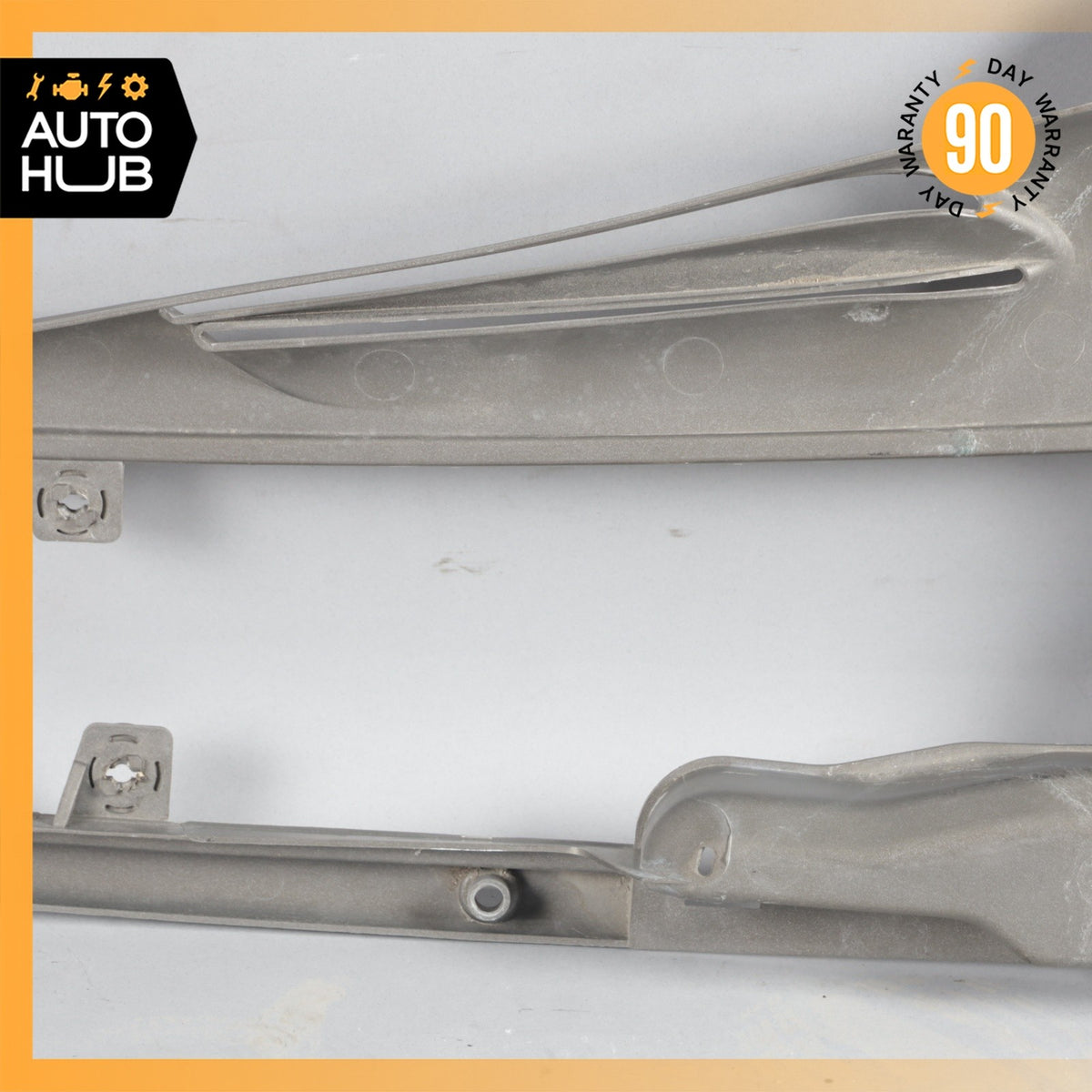 02-07 Maserati M138 4200 Coupe GranSport 4.2L Engine Bay Cover Panel Right OEM - photo 9