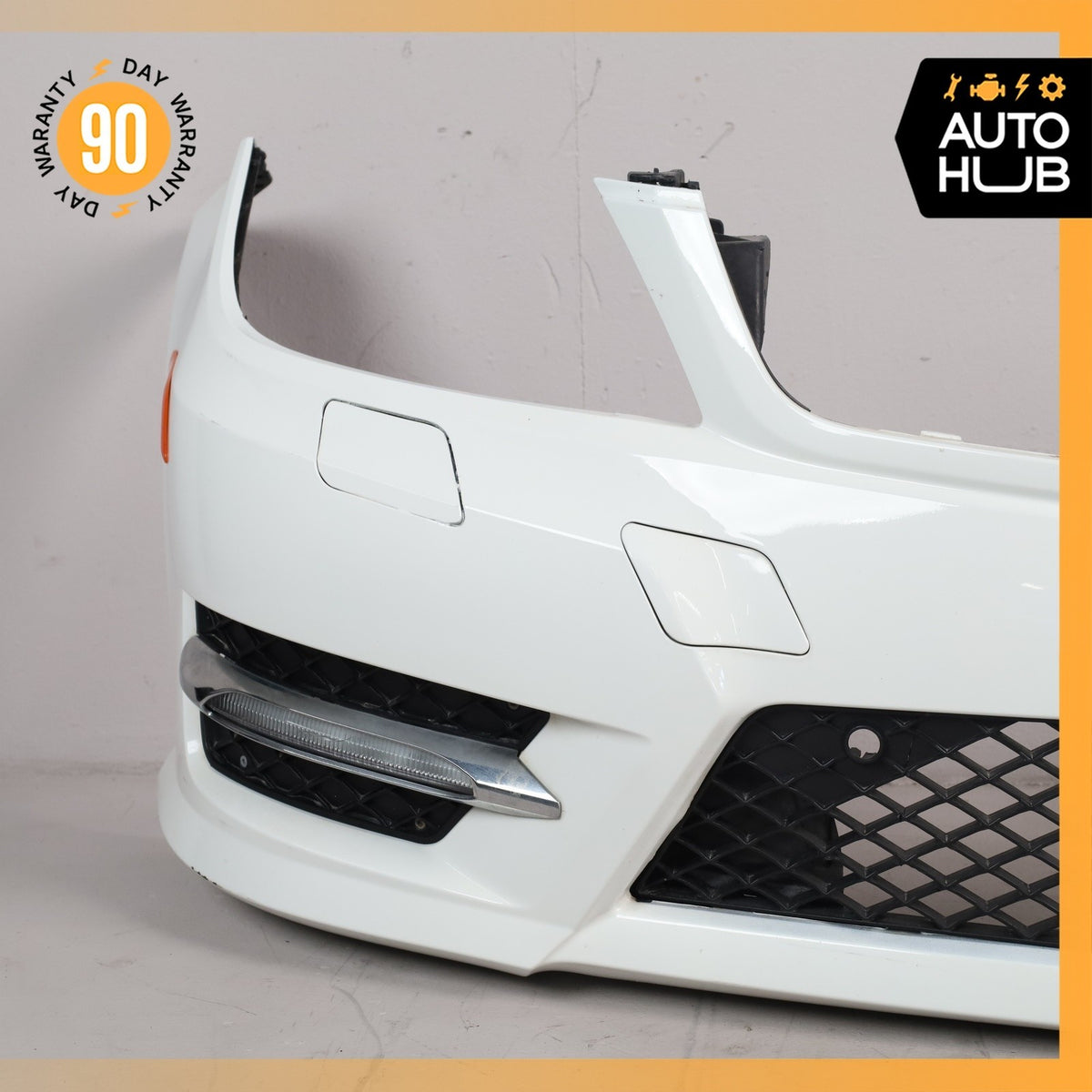 12-14 Mercedes W204 C250 C300 AMG Sport Front Bumper Cover Assembly White OEM - photo 3