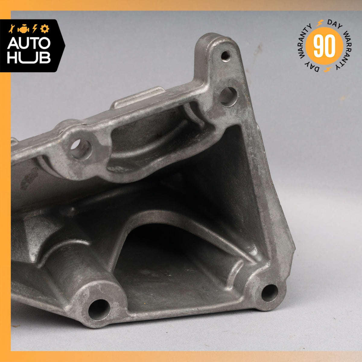 12-18 Mercedes W218 CLS550 E550 Engine Motor Left Side Mount Bracket OEM - photo 9