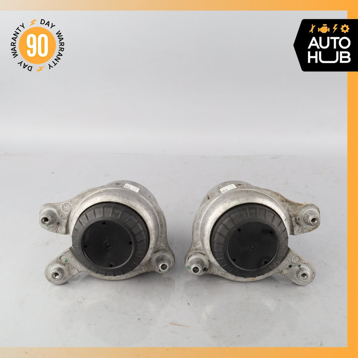 Mercedes W213 E300 RWD Front Left & Right Engine Mount Set OEM - photo 5