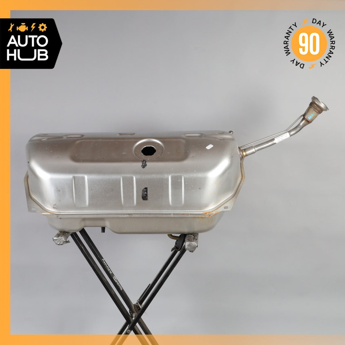 07-12 Mercedes R230 SL550 Gas Fuel Tank Reservoir Assembly 2304705501 OEM 51k - photo 2